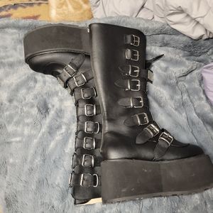 demonia platforms *BRAND NEW* size 9